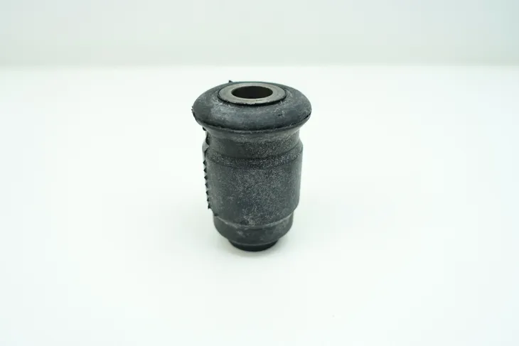 delphi-silentblock-wahacza-td237w-stan-nowy-strona-zabudowy-prawa