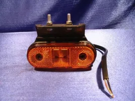 lampa-obrysowa-pomaranczowa-diodowa-z-uchwytem-1-dioda-119x485mm-24v-se