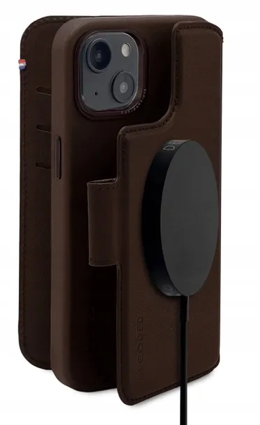 etui-z-klapka-decoded-do-apple-iphone-14-plus-brazowy-marka-decoded