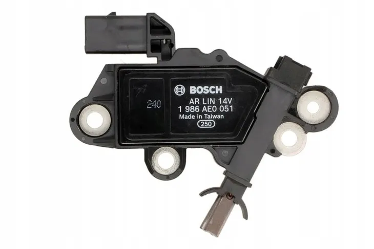 regulator-napiecia-alternatora-bosch-1-986-ae0-051-waga-z-opakowaniem-0-108-kg
