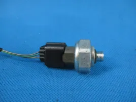 czujnik-cisn-klimatyzacji-renault-scenic-iii-09-renault-921361722r
