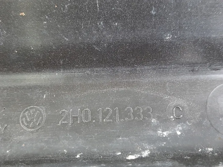 wlot-powetrza-vw-amarok-10-vag-2h0121333c-producent-czesci-volkswagen-oe