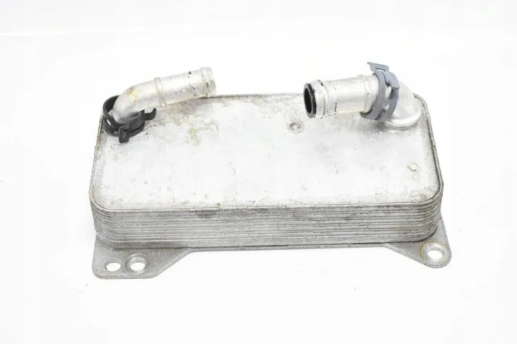 chlodnica-oleju-audi-a3-17-vag-0gc317019c-jakosc-czesci-zgodnie-z-gvo-q-oryginal-z-logo-producenta-czesci-oem-oes