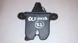 zamek-bagaznika-skoda-octavia-04-13-vag-1z5827501d