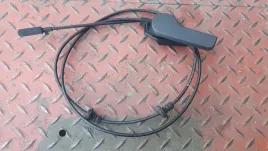 linka-pokrywy-silnika-skoda-fabia-07-14-roomster-06-10-vag-5j0823531a