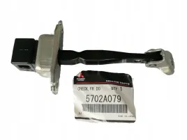 ogranicznik-drzwi-mitsubishi-outlander-20-06-mitsubishi-5702a079