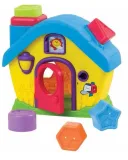 domek-sorter-ksztaltow-bohater-inny