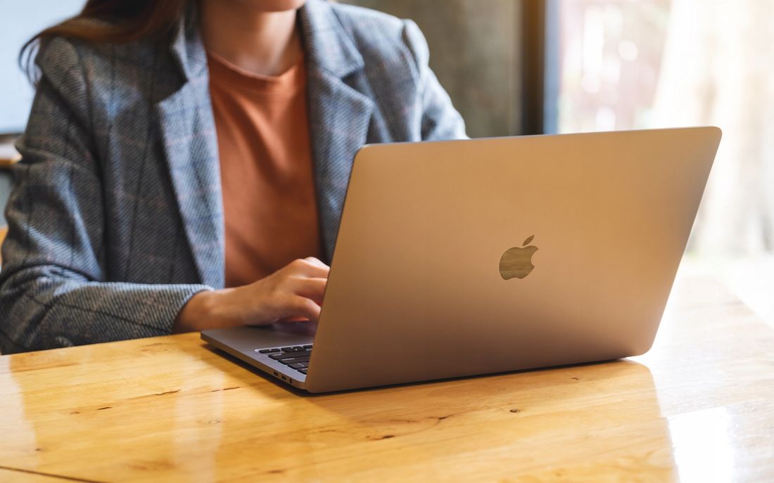 【ラルフ】MacBookPro 13inch 2019 Laptop MacBook Pro 13 2019 Apple Core i5 4x3.80GHz! TouchBar