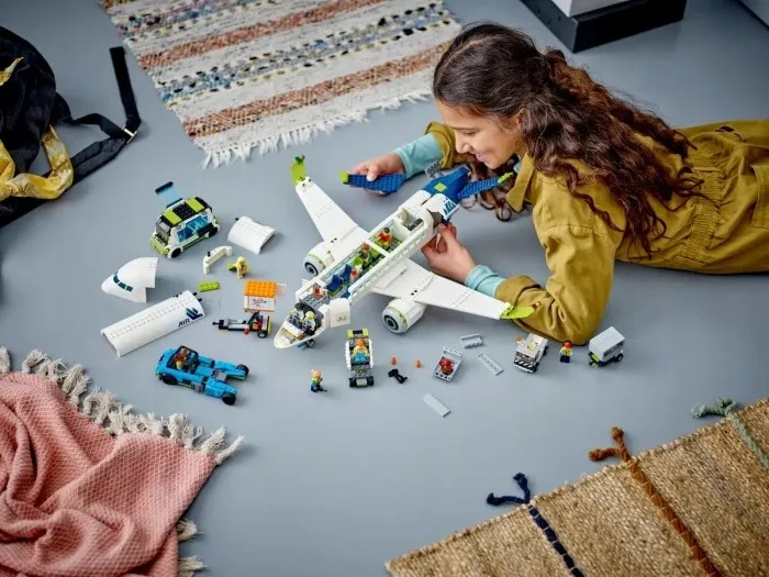 lego-city-60367-samolot-pasazerski-wiek-dziecka-7-lat