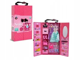 garderoba-z-wyposazeniem-rozowa