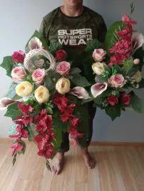 kwiaty-stroik-na-cmentarz-grob-kompozycja-komplet