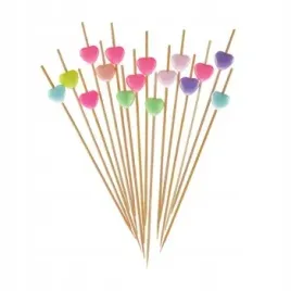 szpilki-do-koreczkow-z-pastelowymi-serduszkami