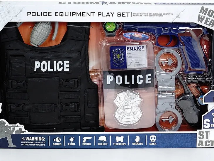 czapka-policyjna-okazje-uniwersalny