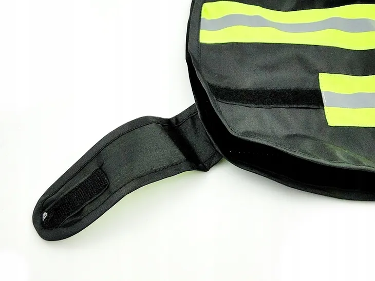 czapka-policyjna-waga-z-opakowaniem-0-01-kg-stan-opakowania-oryginalne