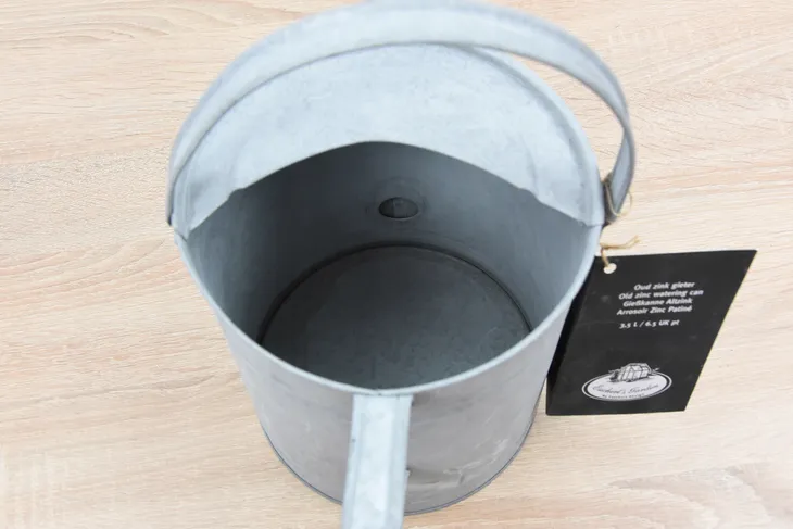 esschert-design-konewka-oz44-kolor-szary