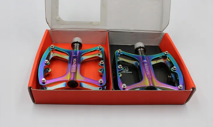 pedaly-rowerowe-radial-kolor-dominujacy-wielokolorowy