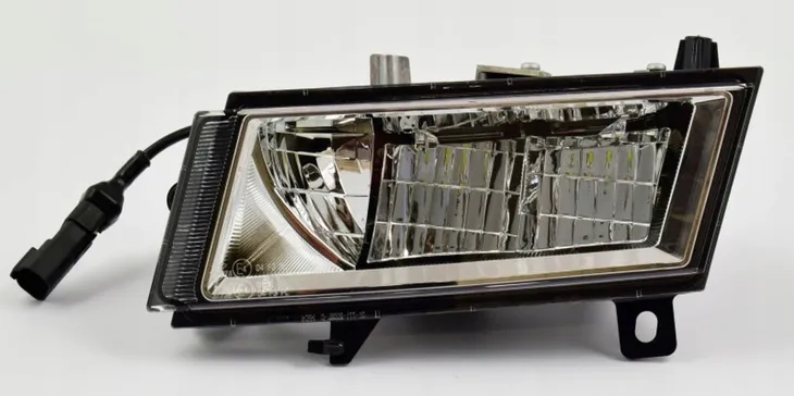 halogen-scania-s-2017-lewy-p-gm