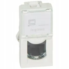 legrand-gniazdko-multimedialne-m45-1m-1xrj45-kat5e-utp-076551