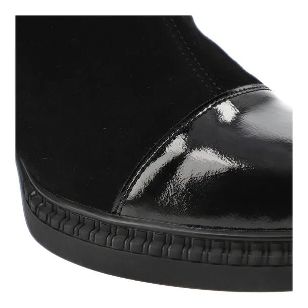 botki-s-barski-jc42-74-black-marka-inna