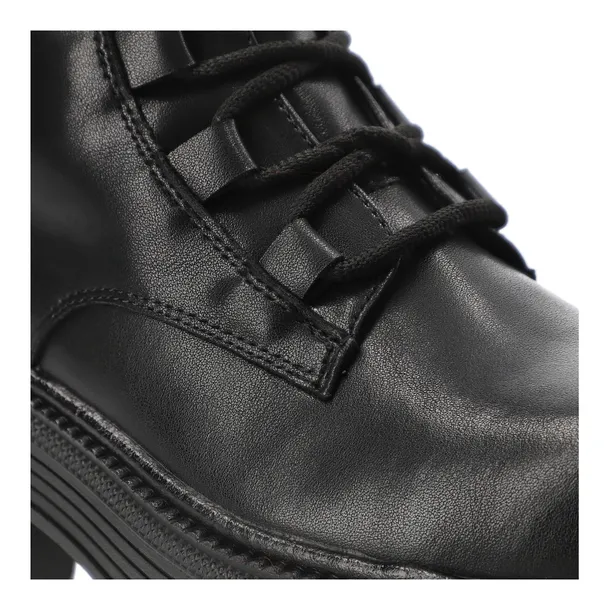 botki-s-barski-jc42-72-black-marka-inna