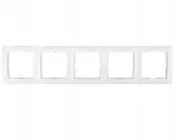 berker-kwadrat-bialy-ramka-5-liczba-gniazdek-wiecej-niz-3