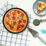 blacha-do-pieczenia-pizzy-rodzaj-do-pizzy