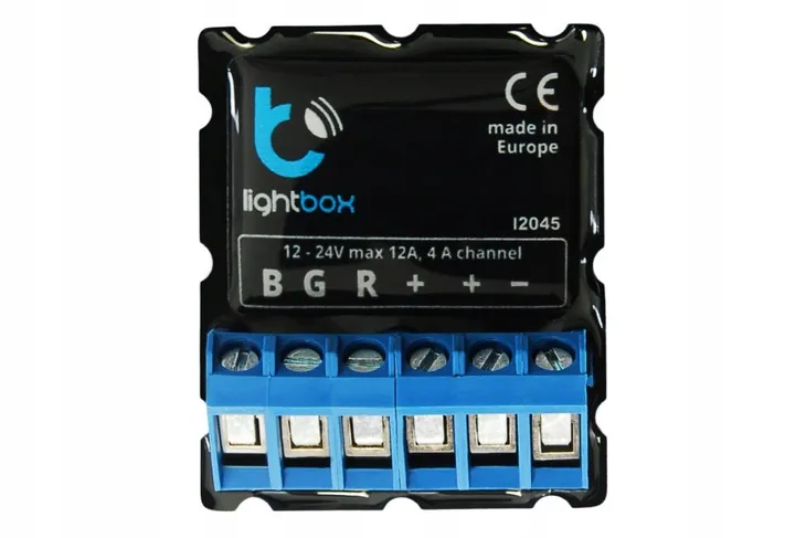 sterownik-blebox-lightbox-bluetooth-zasilanie-sieciowe