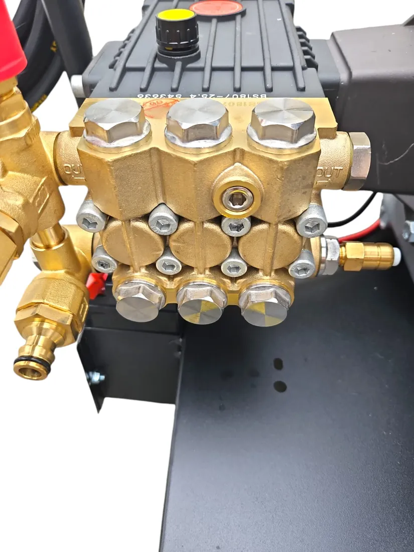 myjka-cisnieniowa-spalinowa-hdm-g250-bar-honda-gx420-15km-rozrusznik-5-dysz-stan-nowy