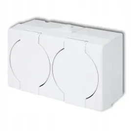 gniazdo-hermetyczne-podwojne-2x2p-z-ip44-klapka-biala-ghs-2n