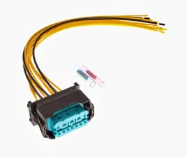 wtyczka-kostka-zlacze-wiazka-elektryczna-lampy-reflektora-przod-bmw-1-06