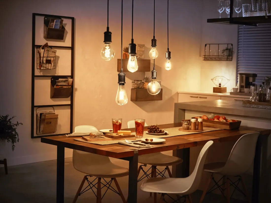 zarowka-led-edison-e27-st64-7w-filament-philips-hue-white-bluetooth-zigbee-stan-nowy