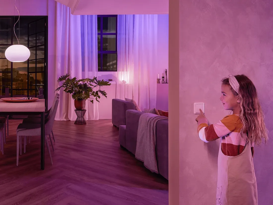 modul-przelacznik-scienny-philips-hue-wall-switch-bluetooth-zigbee