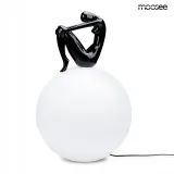 moosee-lampa-podlogowa-uomo-35-e27-bialy-czarny-dlugosc-wysokosc-53-cm