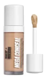 korektor-pod-oczy-z-kofeina-makeup-obsession-mega-conceal-07