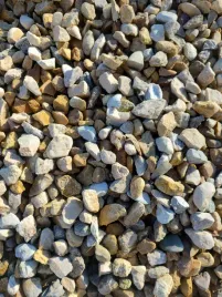 otoczak-kamien-ogrodowy-roznokolorowy-odcien-miodowy-16-32-20-kg