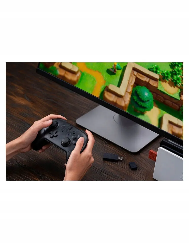 8bitdo-adapter-graj-padem-ps4-ps5-na-switch-i-pc
