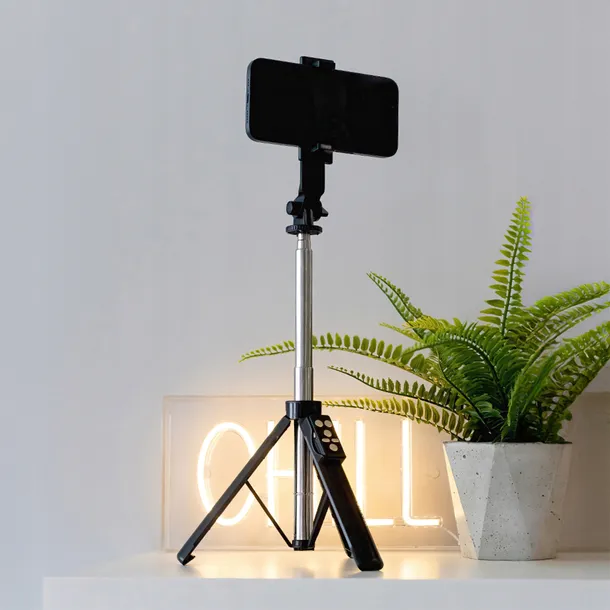 forever-selfie-stick-bluetooth-tripod-sst-100-czarny-material-metal-tworzywo-sztuczne