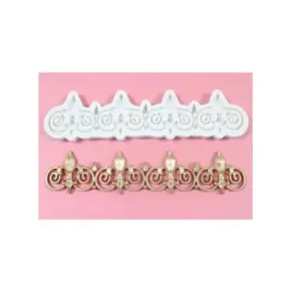 barokowy-ornament-z-lilijkami