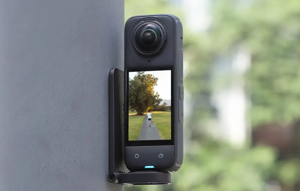 multi-use-magnetic-mount-and-quick-handle-sunnylife-for-insta360-x4