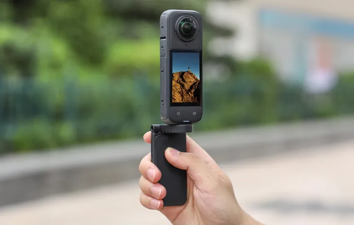 multi-use-magnetic-mount-and-quick-handle-sunnylife-for-insta360-x4-stan-nowy