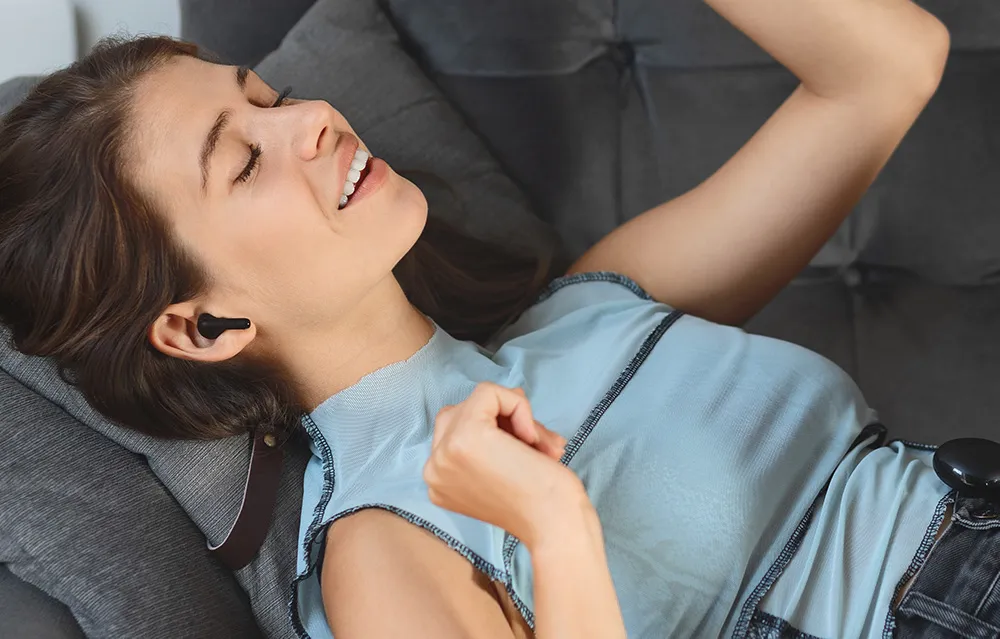 sluchawki-tws-edifier-w100t-czarne