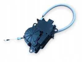 prawy-silownik-zamka-tylnej-klapy-lr070123-do-land-range-rover-turbo-iv