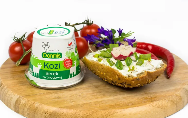 kozi-ser-twarogowy-piramidka-125-g-danmis-marka-danmis