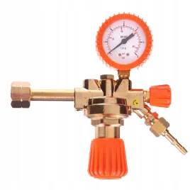 reduktor-do-butli-gazowej-z-manometrem-11-kg-propan-butan-lpg