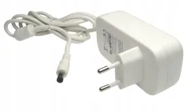 zasilacz-do-tasmy-led-12v-30w-21-55mm-bialy