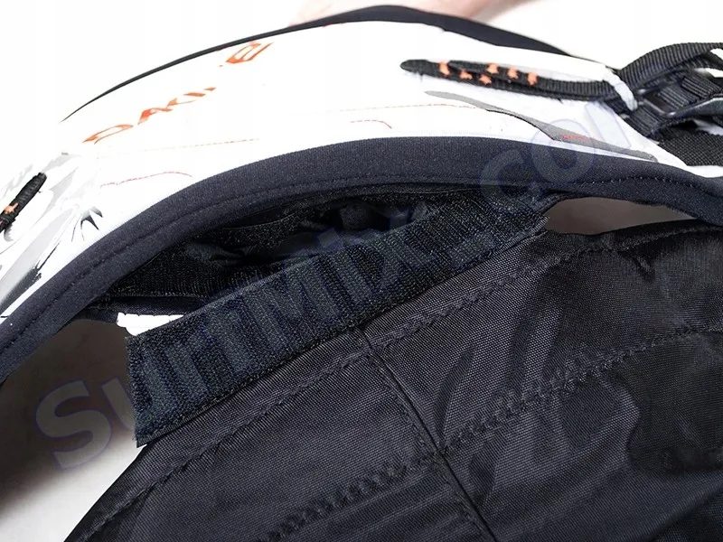 trapez-dakine-chameleon-black-s-stan-nowy