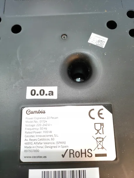 ekspres-do-kawy-cecotec-power-espresso-20-pecan-cisnienie-20-bar