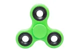 fidget-spinner-trojramienny-75-cm-rozne-kolory-wiek-dziecka-3-lata