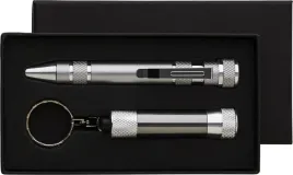 zestaw-narzedzi-srubokret-8-el-latarka-3-led