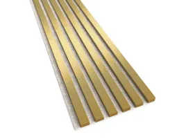 lamele-w-kolorze-zlota-na-bezowym-filcu